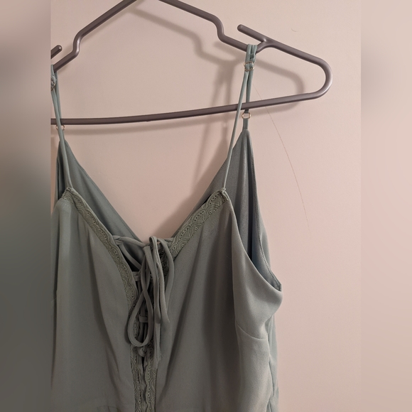 Lulu's Dress - Picture 10 of 10